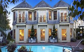 Brass Key Guesthouse Adults Only